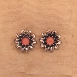 Flower earrings
